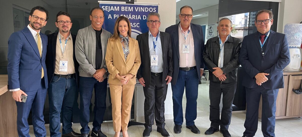 Presidente Mazinho participa da Plenária Estadual da FEVASC, com presença de ministros e procuradores do Trabalho de SC
